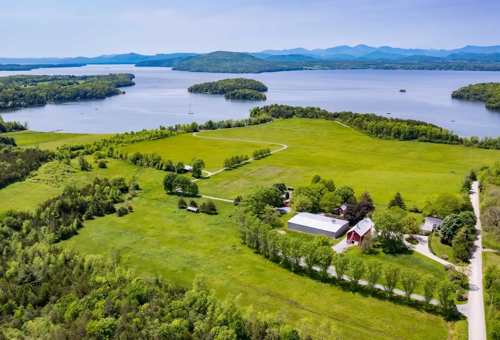 1028 Converse Bay Road Charlotte VT 05445-0000