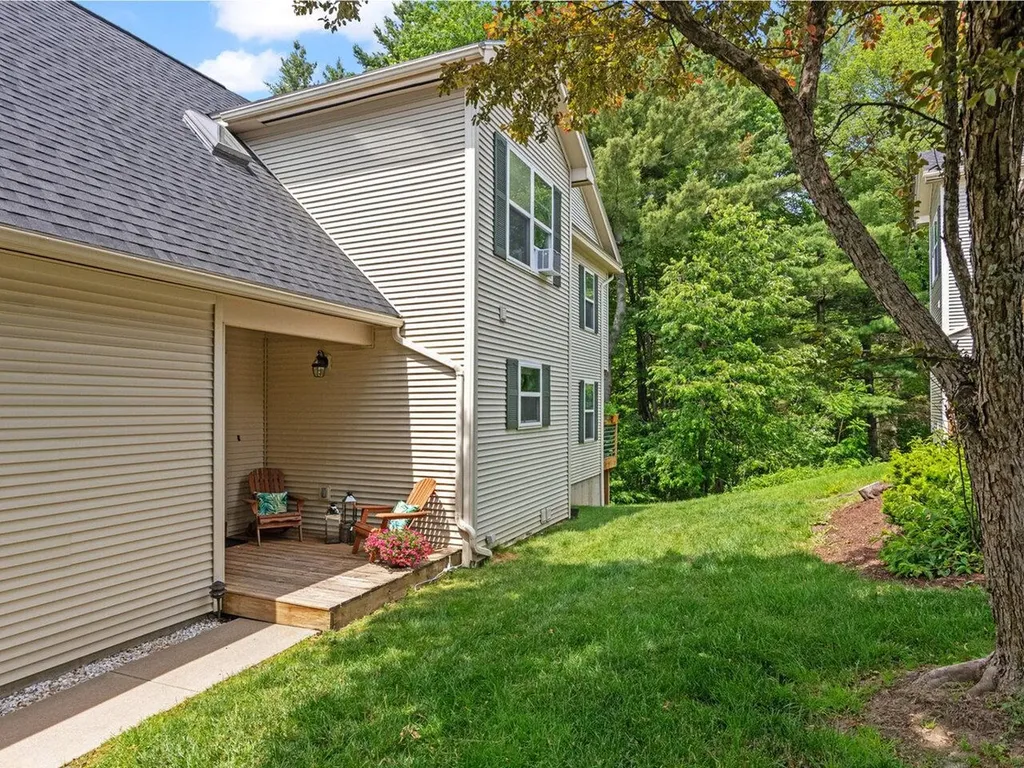 183 Juniper Drive South Burlington VT 05403