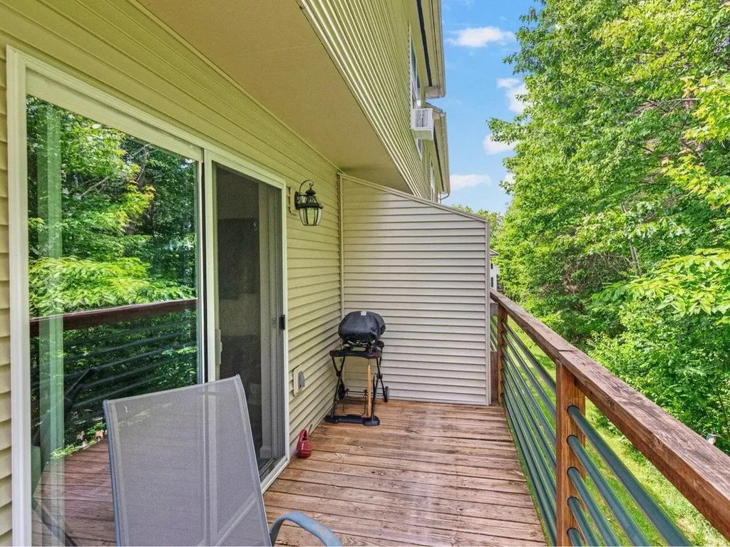 183 Juniper Drive South Burlington VT 05403
