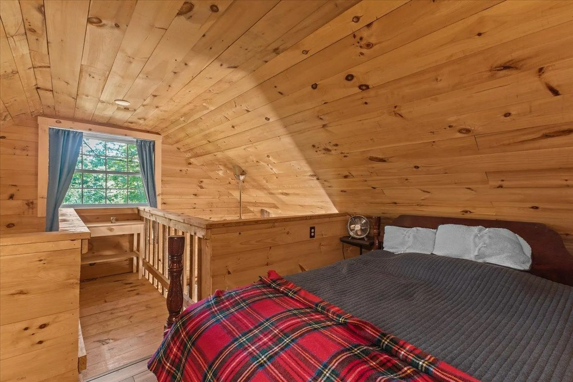 431 Sharkeyville Road Bolton VT 05676