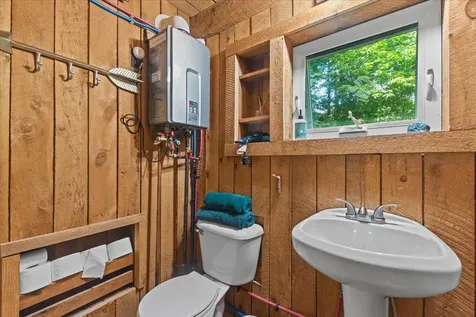 431 Sharkeyville Road Bolton VT 05676