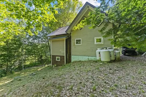 431 Sharkeyville Road Bolton VT 05676