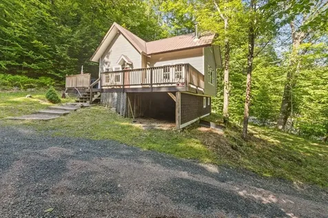 431 Sharkeyville Road Bolton VT 05676