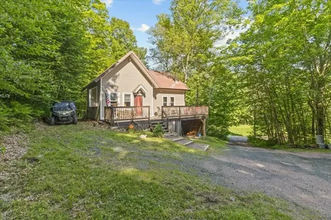 431 Sharkeyville Road Bolton VT 05676