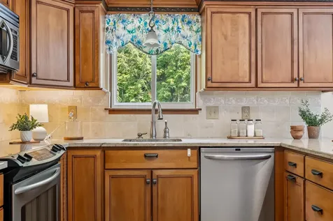 5 Cowin Road Merrimack NH 03054