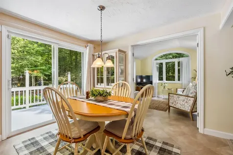 5 Cowin Road Merrimack NH 03054