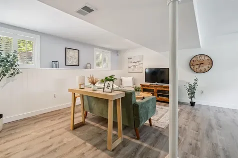 5 Cowin Road Merrimack NH 03054