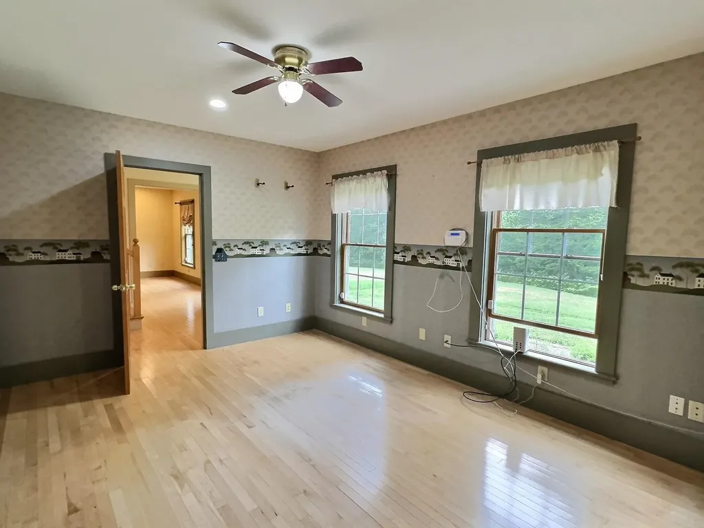 987 Dunbar Hill Road Grantham NH 03753