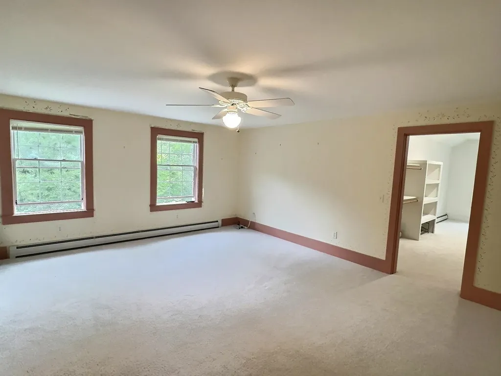 987 Dunbar Hill Road Grantham NH 03753