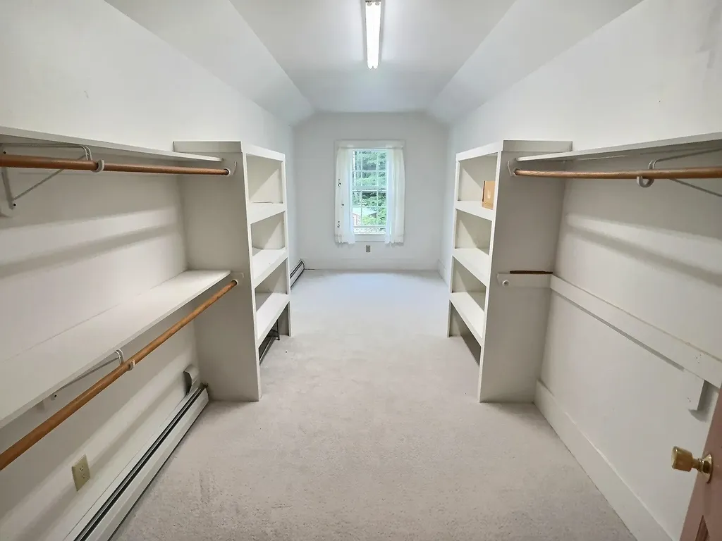 987 Dunbar Hill Road Grantham NH 03753