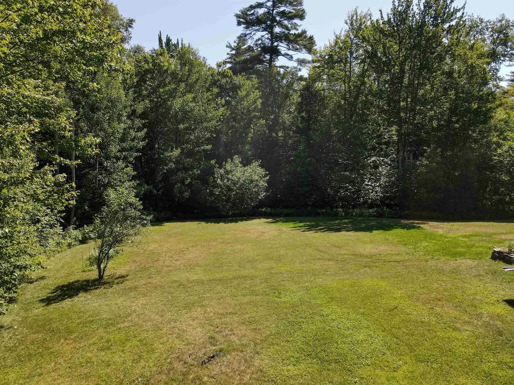 987 Dunbar Hill Road Grantham NH 03753