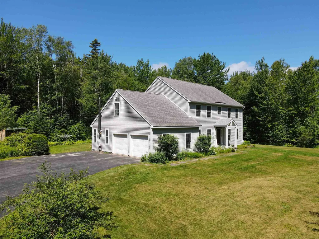 987 Dunbar Hill Road Grantham NH 03753