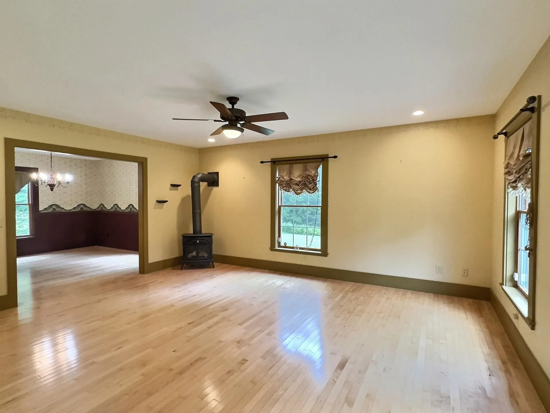 987 Dunbar Hill Road Grantham NH 03753