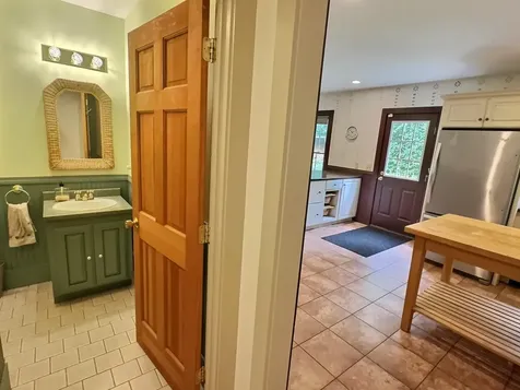 987 Dunbar Hill Road Grantham NH 03753