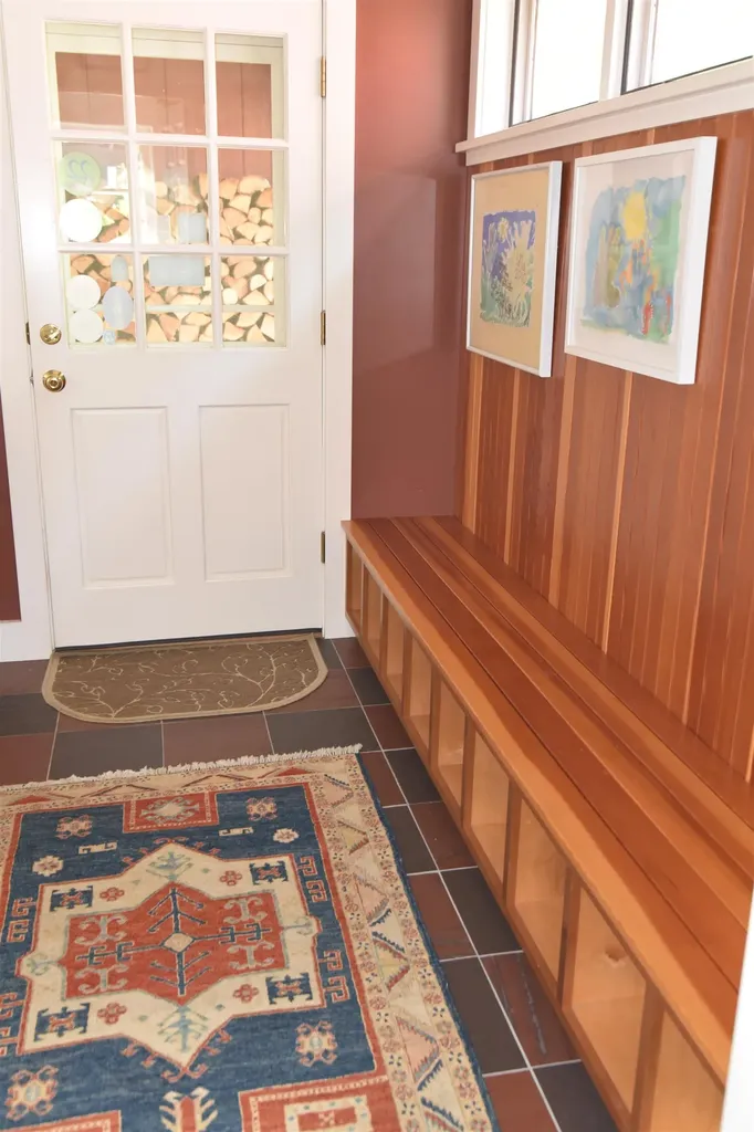 327 Browns Trace Jericho VT 05465