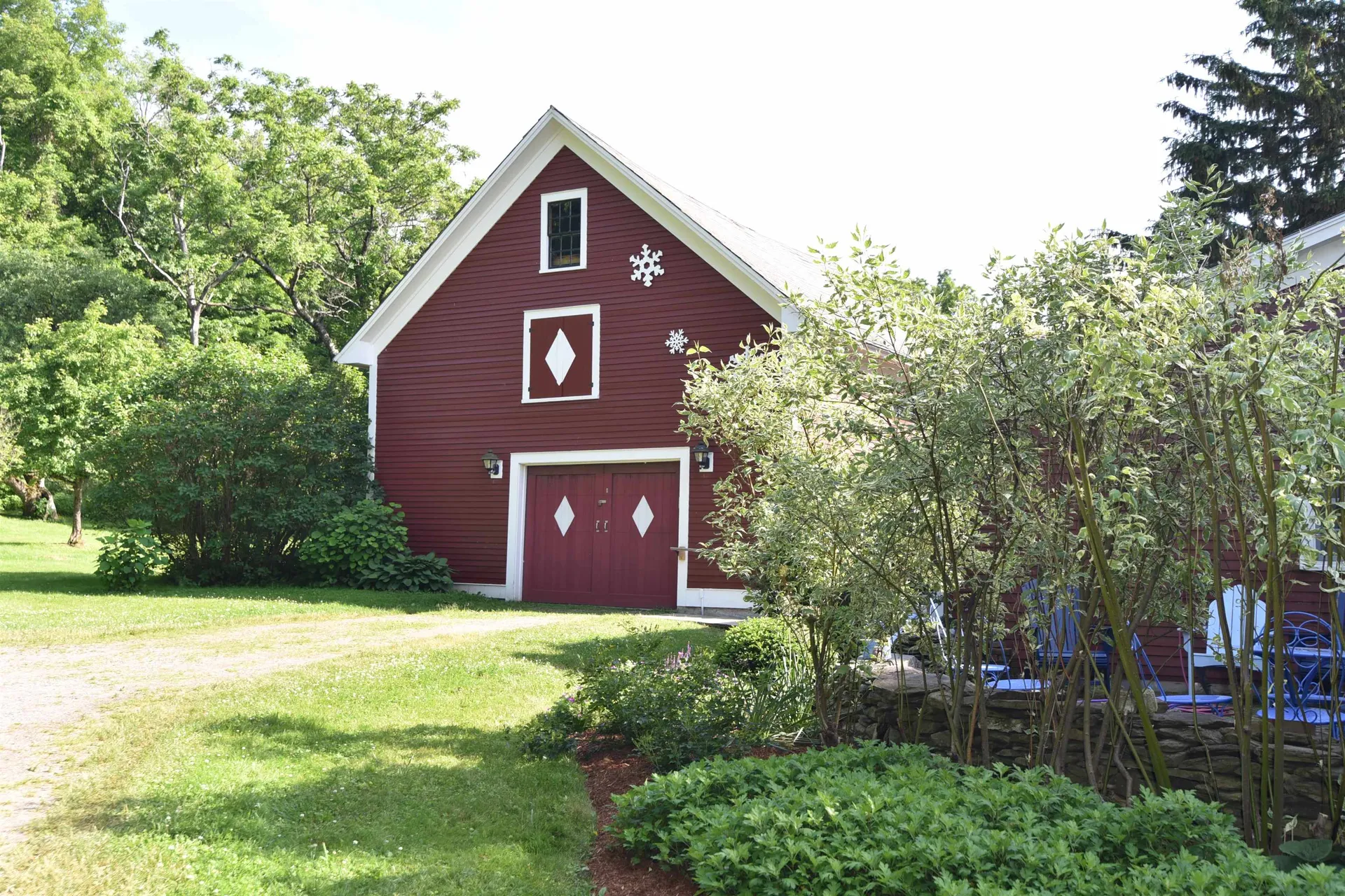 327 Browns Trace Jericho VT 05465