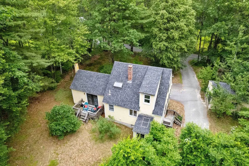 42 Sunset Hill Road Bradford NH 03221