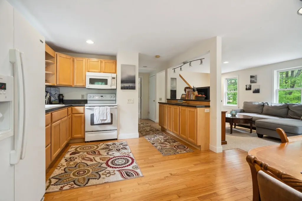 42 Sunset Hill Road Bradford NH 03221