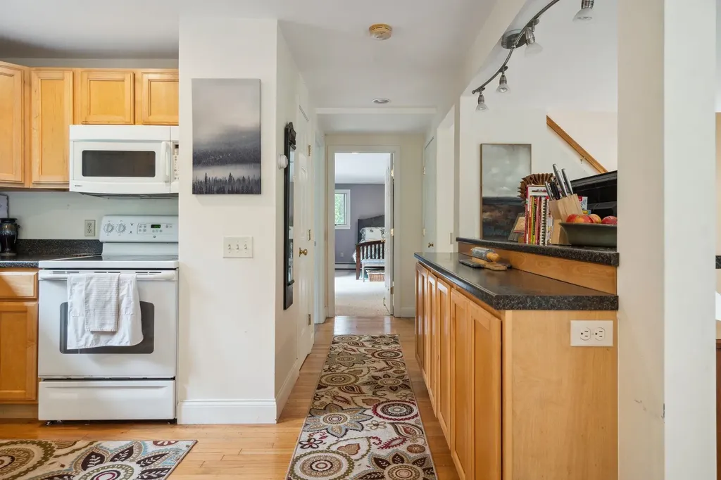 42 Sunset Hill Road Bradford NH 03221