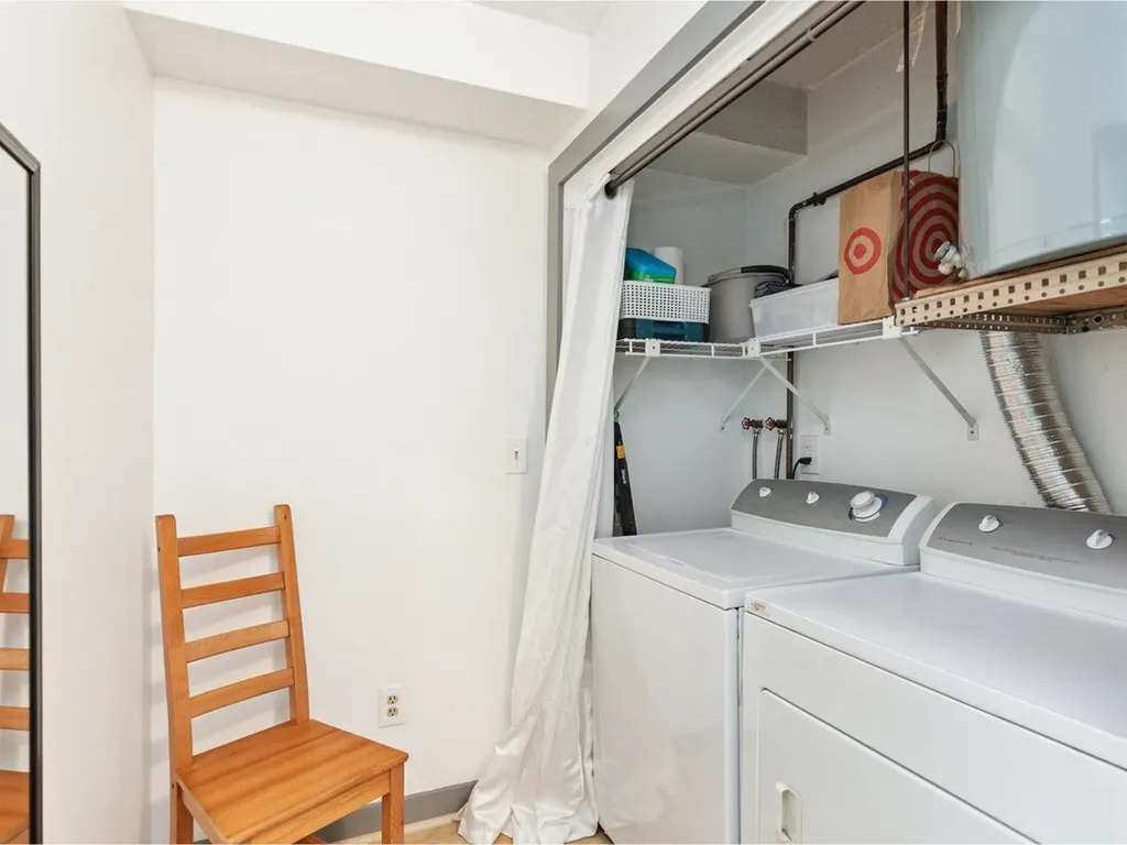 337 College Street Burlington VT 05401