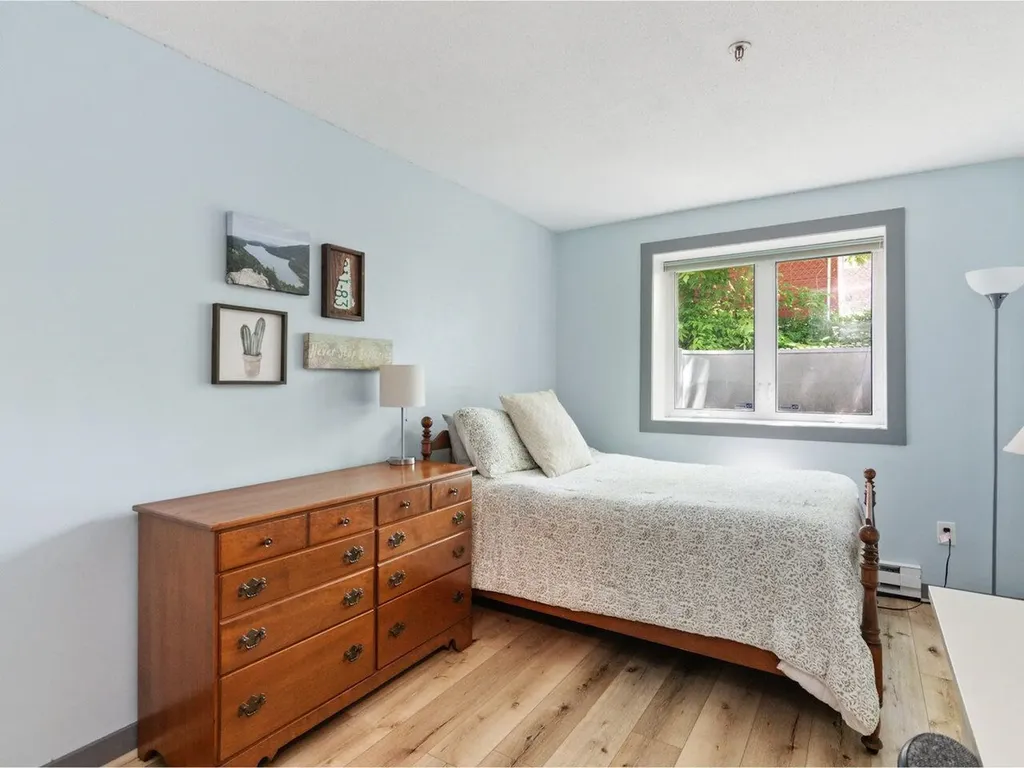 337 College Street Burlington VT 05401