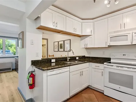 337 College Street Burlington VT 05401