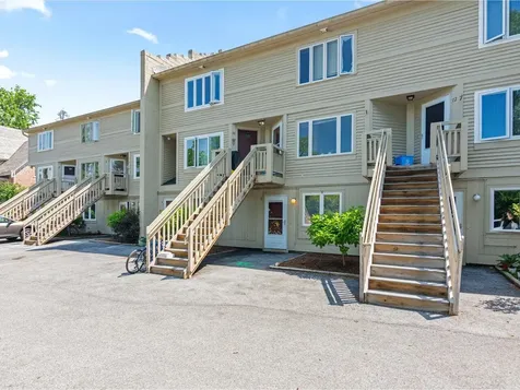 337 College Street Burlington VT 05401