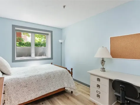 337 College Street Burlington VT 05401