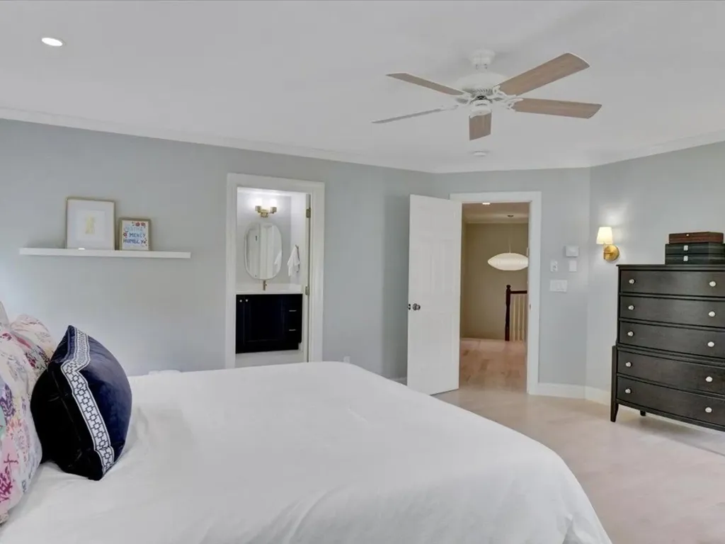 331 Boulder Hill Drive Shelburne VT 05482