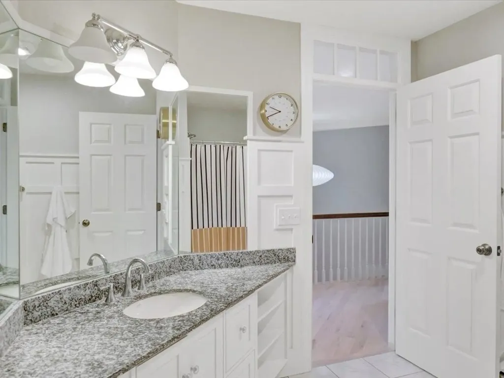 331 Boulder Hill Drive Shelburne VT 05482