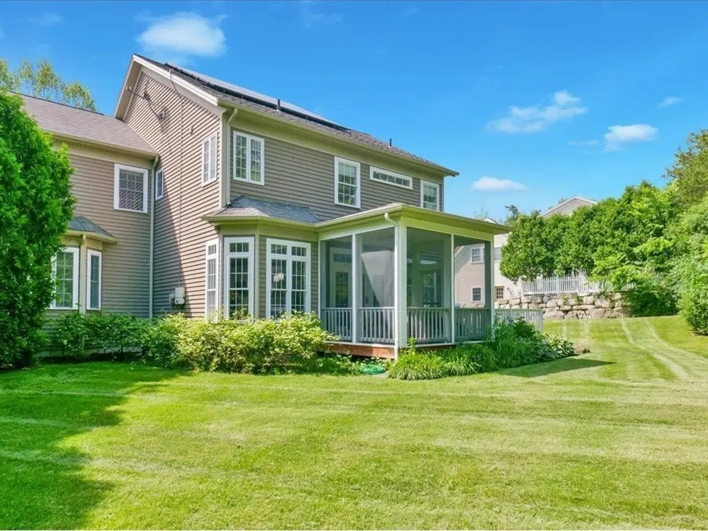 331 Boulder Hill Drive Shelburne VT 05482