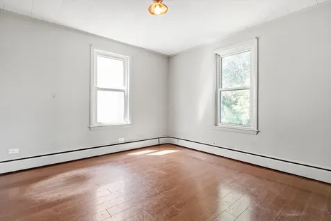 121 Palm Street Nashua NH 03060