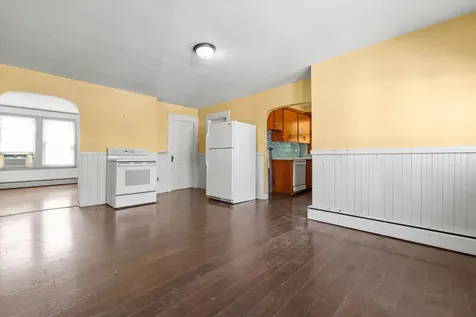 121 Palm Street Nashua NH 03060