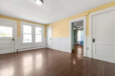 121 Palm Street Nashua NH 03060