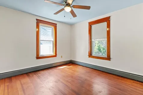 121 Palm Street Nashua NH 03060