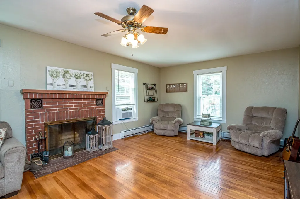 140 Middle Street Lancaster NH 03584
