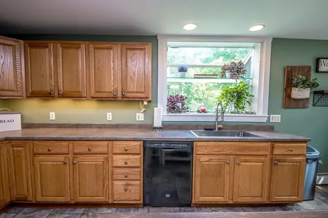 140 Middle Street Lancaster NH 03584