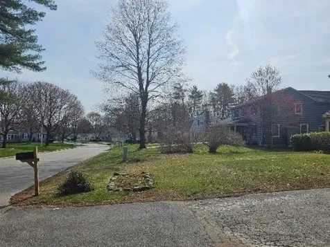 38 Greenbriar Road Keene NH 03431