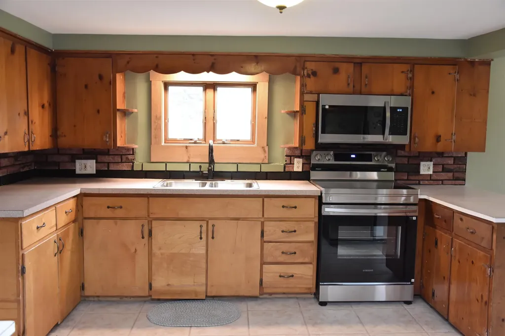 2268 Vt Route 110 Washington VT 05641