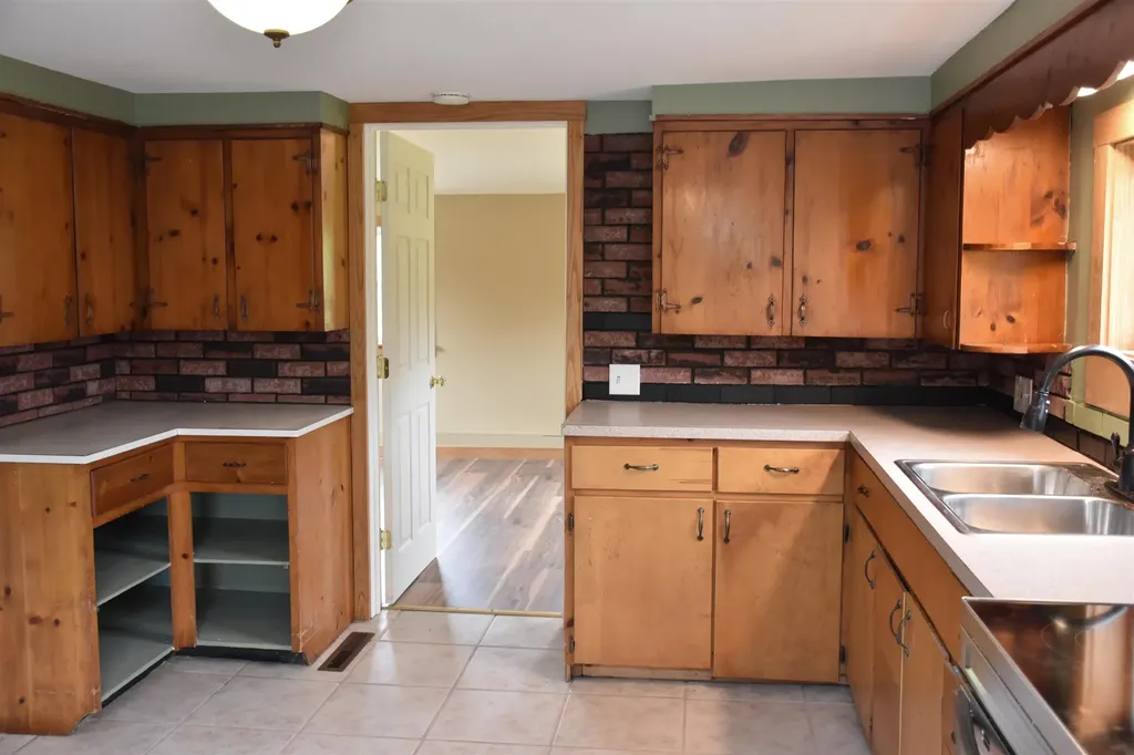 2268 Vt Route 110 Washington VT 05641