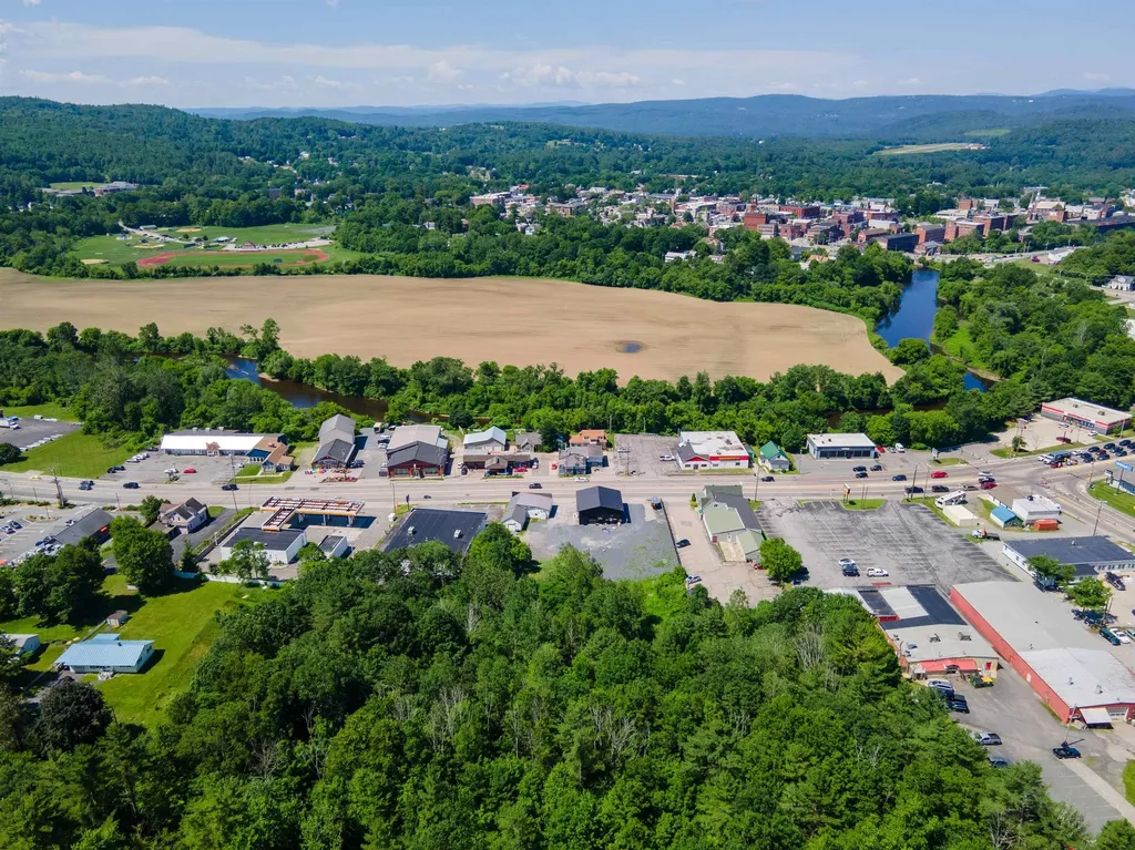 174 Washington Street Claremont NH 03743