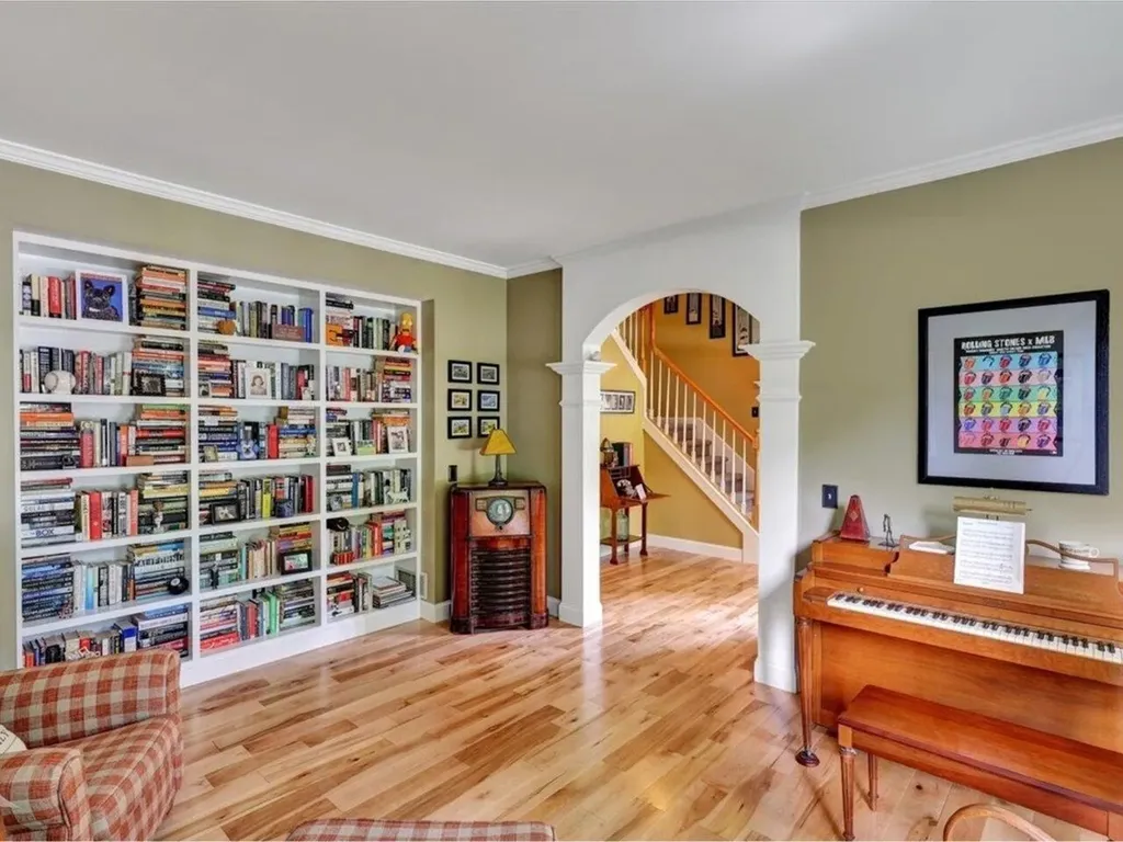 25 Sydney Drive Essex VT 05452