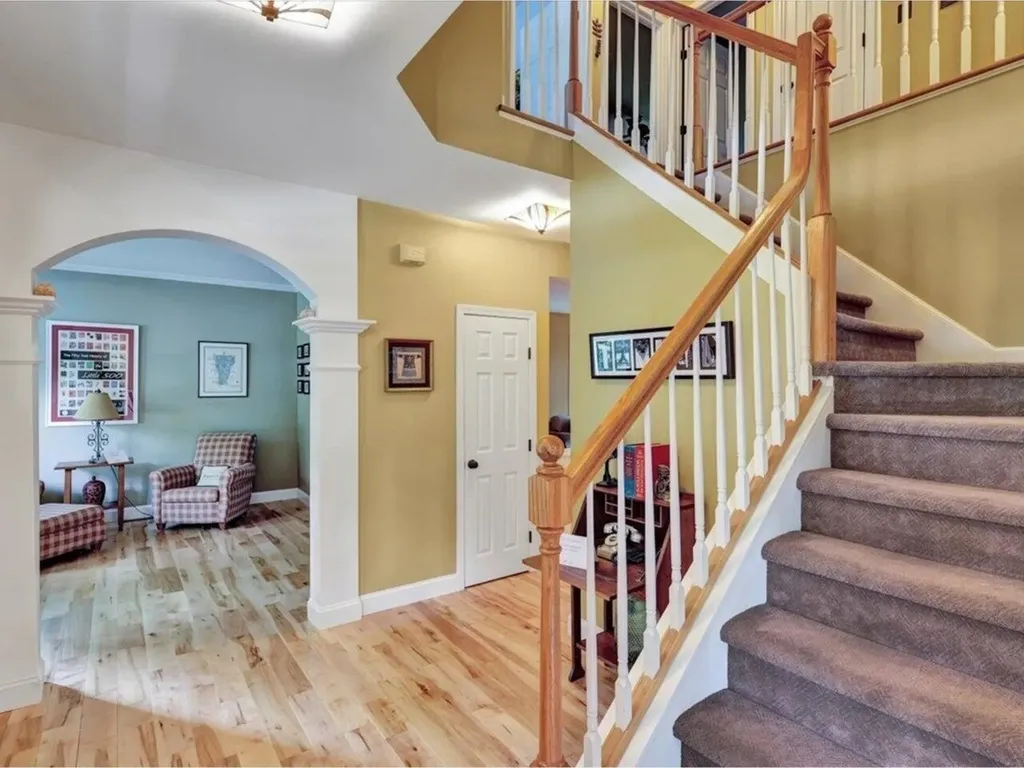 25 Sydney Drive Essex VT 05452