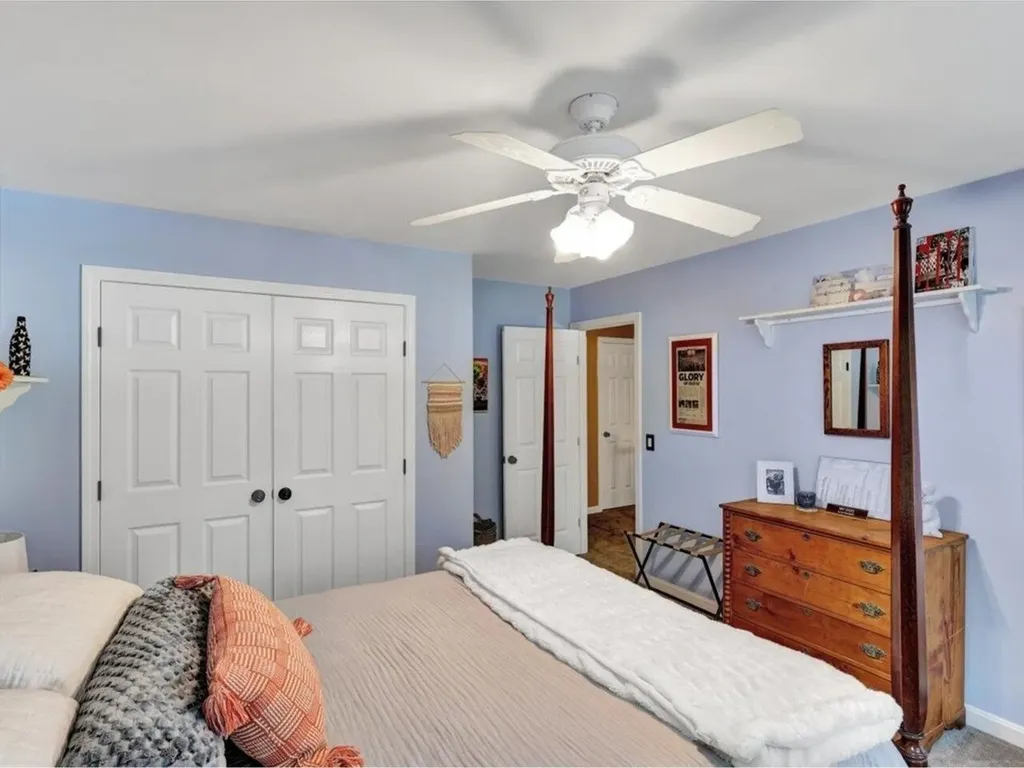 25 Sydney Drive Essex VT 05452