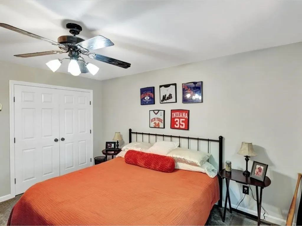 25 Sydney Drive Essex VT 05452