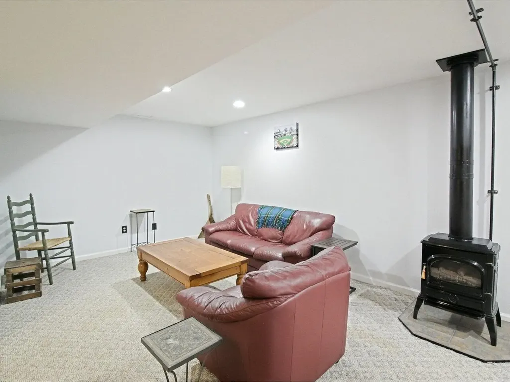 25 Sydney Drive Essex VT 05452