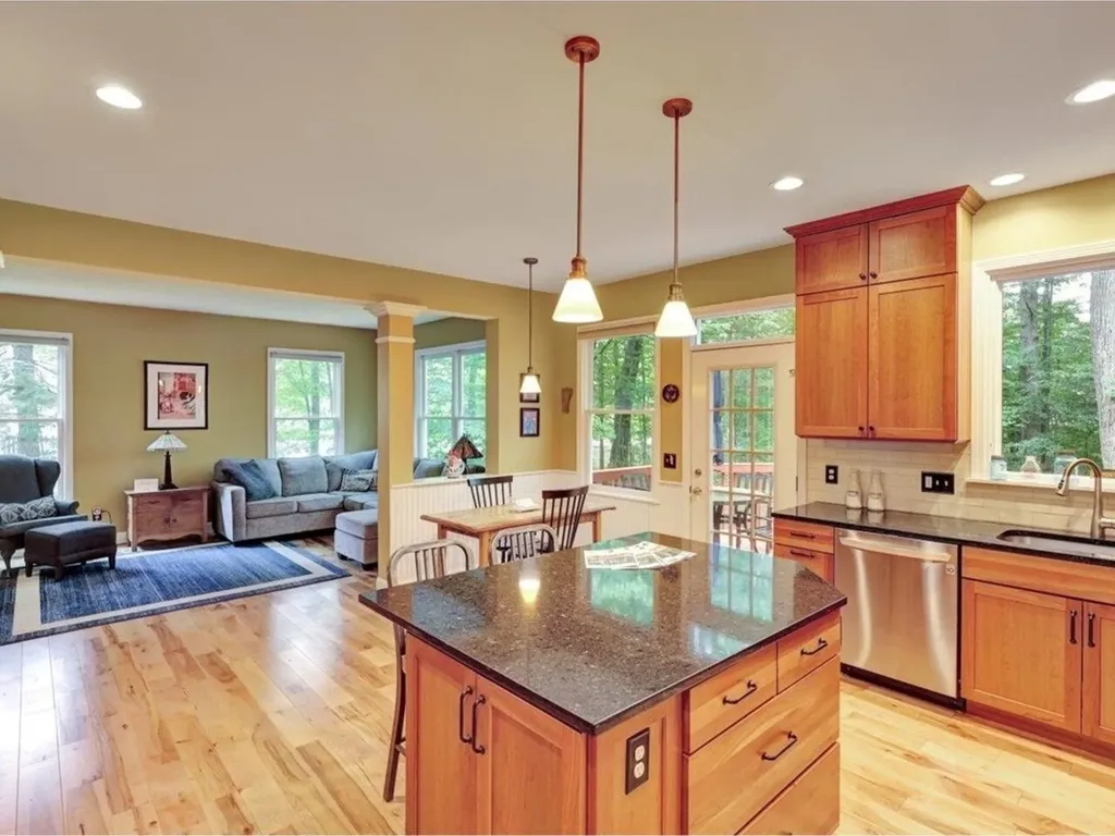 25 Sydney Drive Essex VT 05452