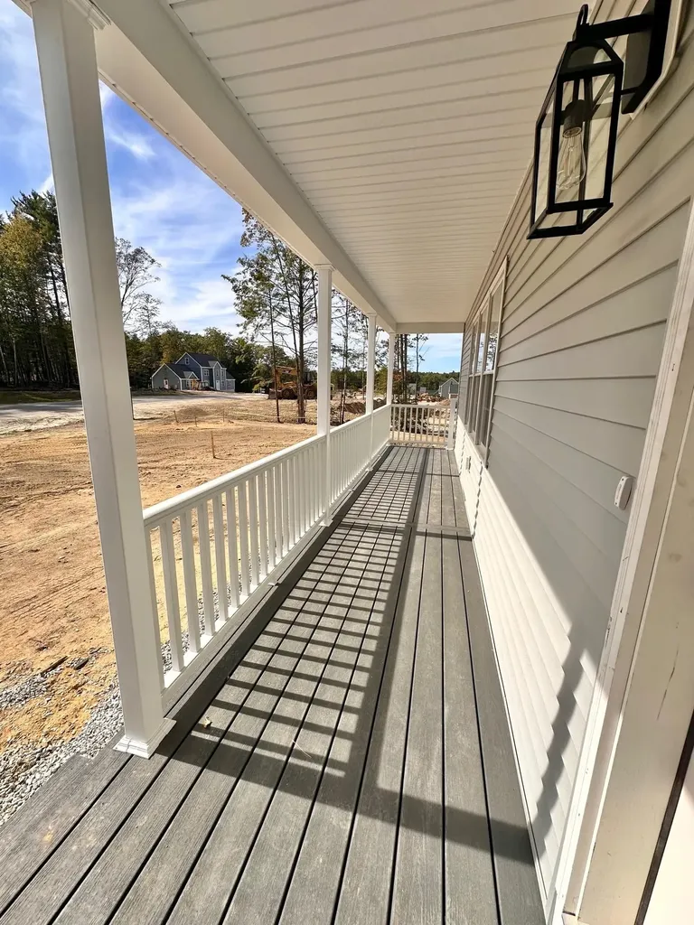 1 Blaisdell Court Raymond NH 03077