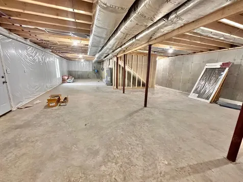 1 Blaisdell Court Raymond NH 03077