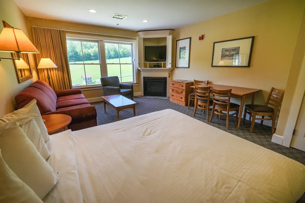 365 Q4 Jackson Gore Inn Road Ludlow VT 05149